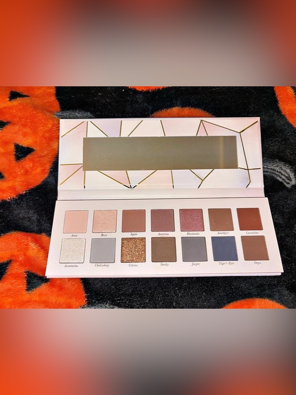 New Laura Geller Seasonless Staples Quartz Crystals 14 Eyeshadow Palette